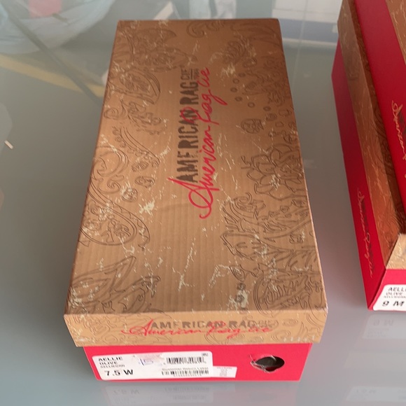 New - Picture 3 of 3